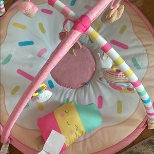 Baby girl play mat